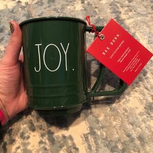 NWT Rae Dunn Joy Flour Sifter - Hunter Green